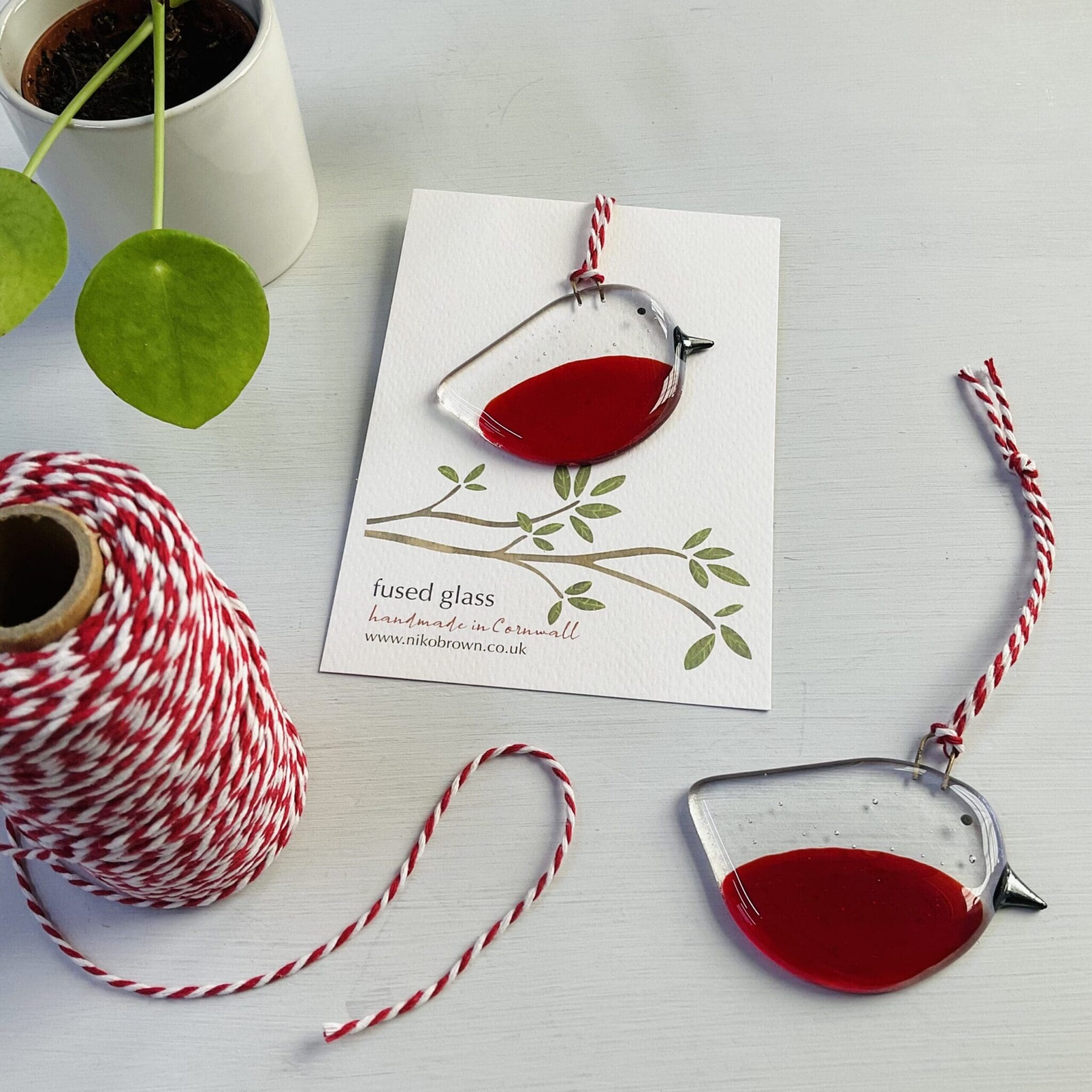 Fused Glass Robin Hanger - Image 2