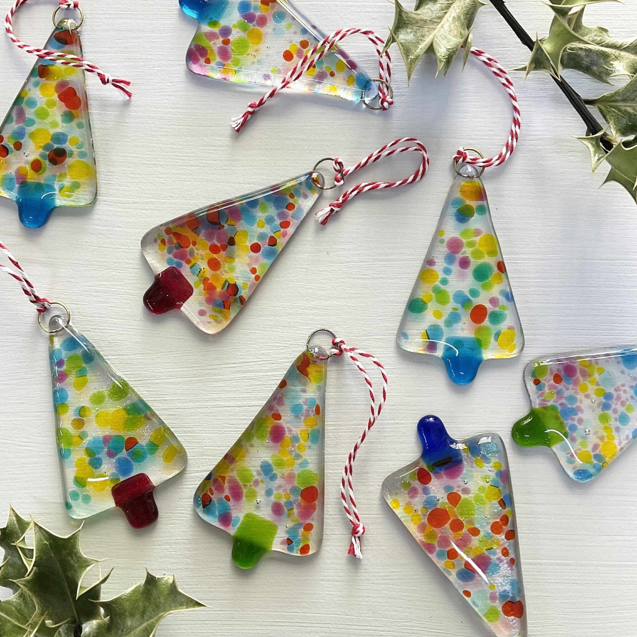Christmas Tree Hanger - Rainbow - Image 11