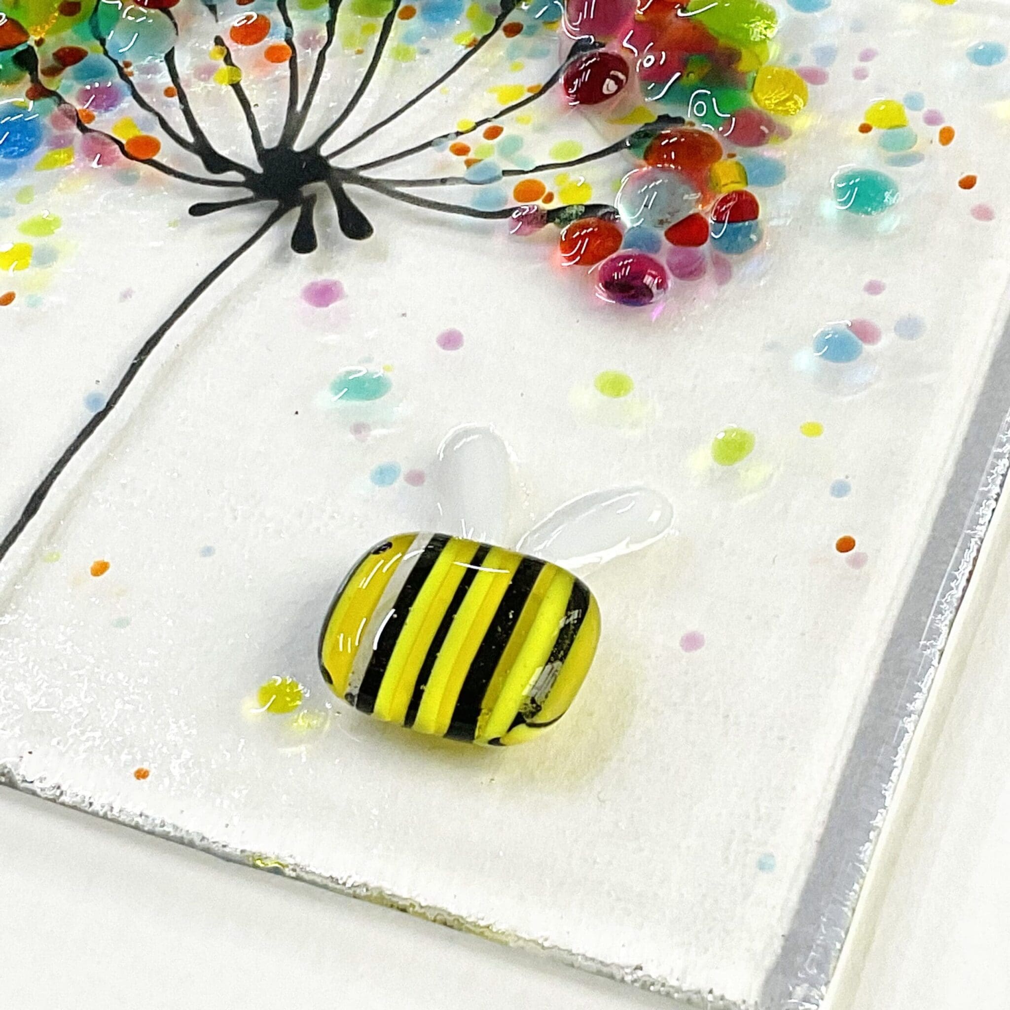 Bee On The Brightside - Image 12