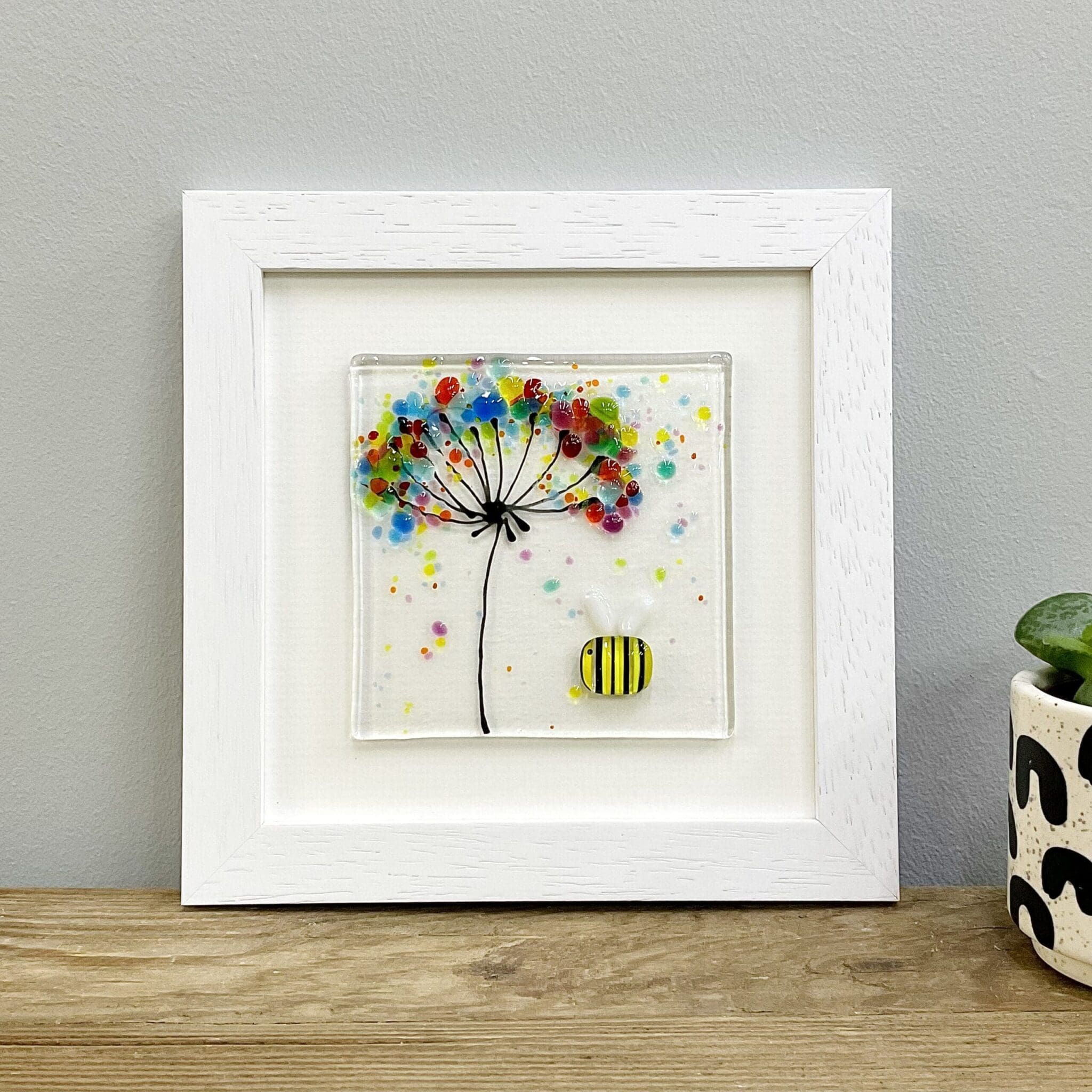 Bee On The Brightside - Image 18