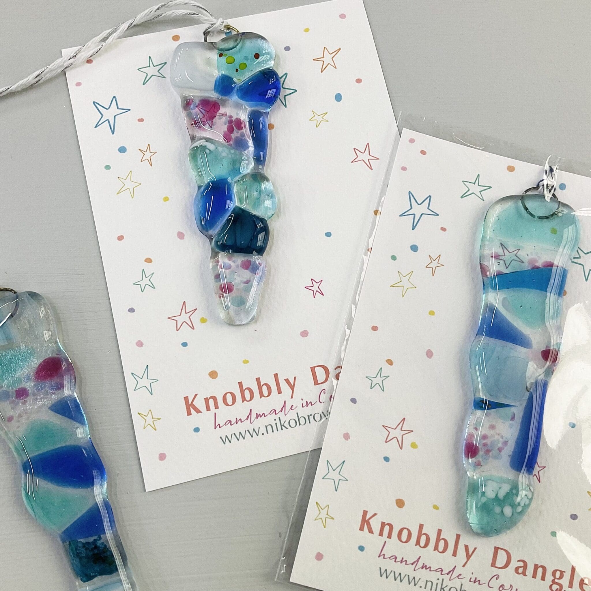 Fused Glass Knobbly Dangle Hanger - Image 10