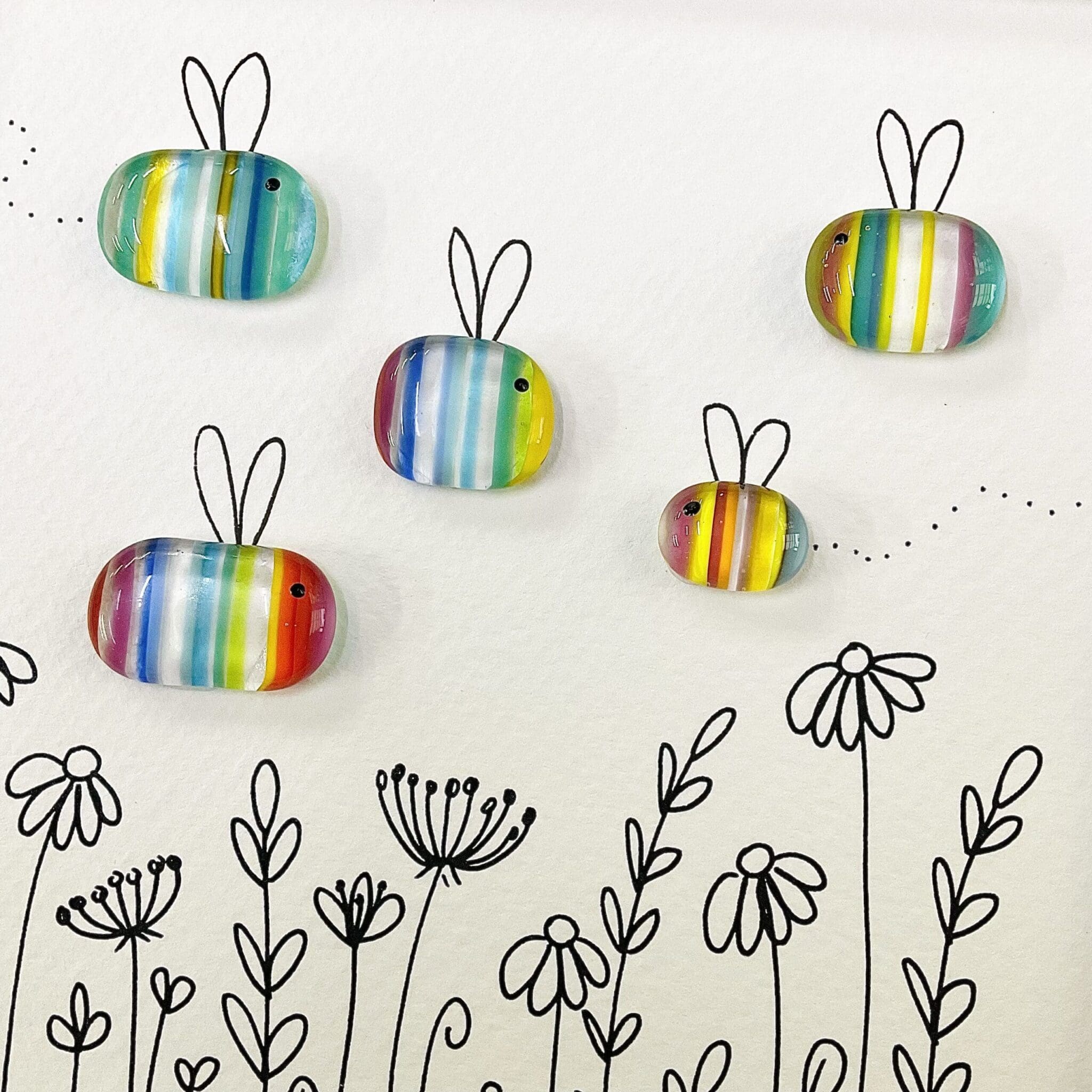 Sweet Bees - Pastels - Image 3