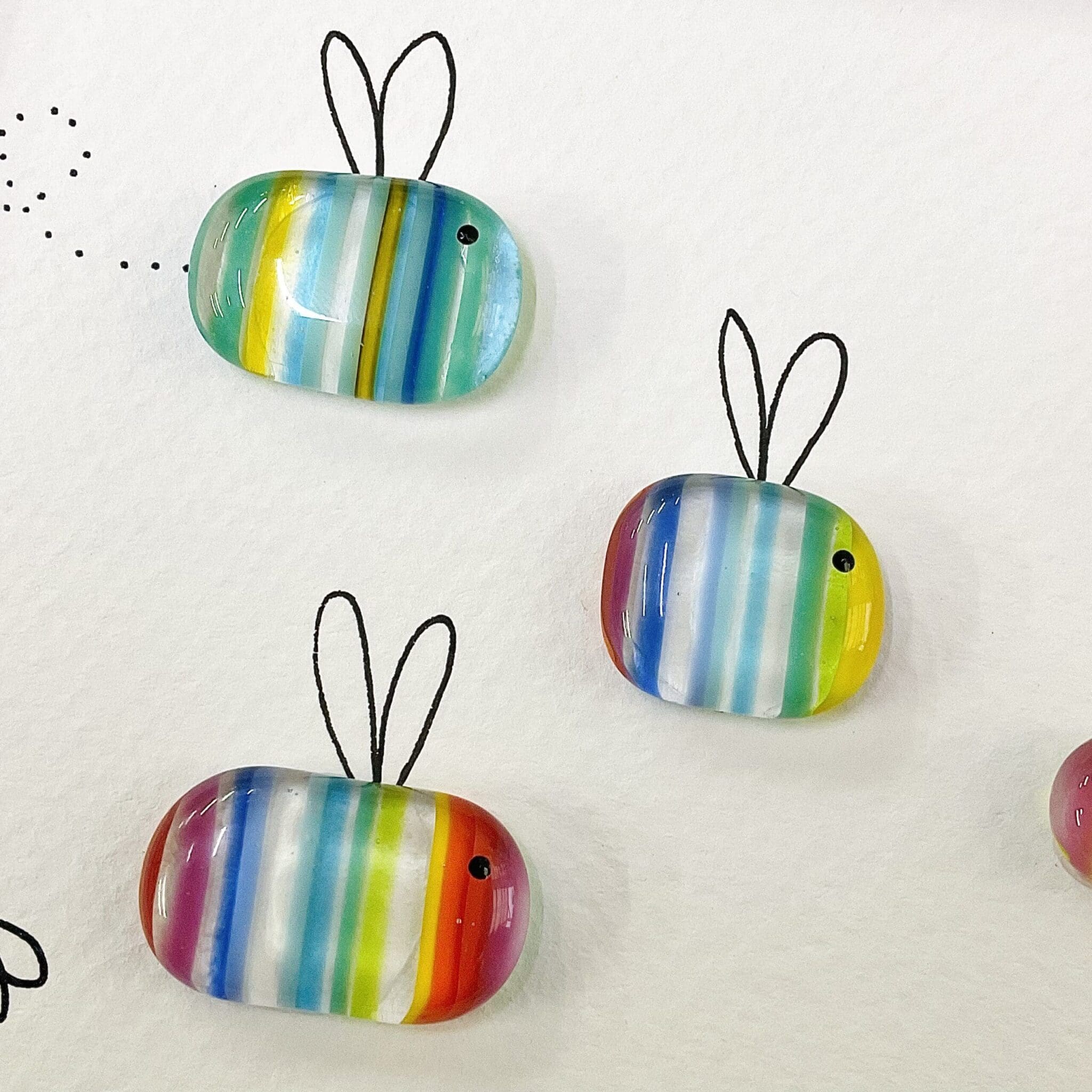 Sweet Bees - Pastels - Image 4