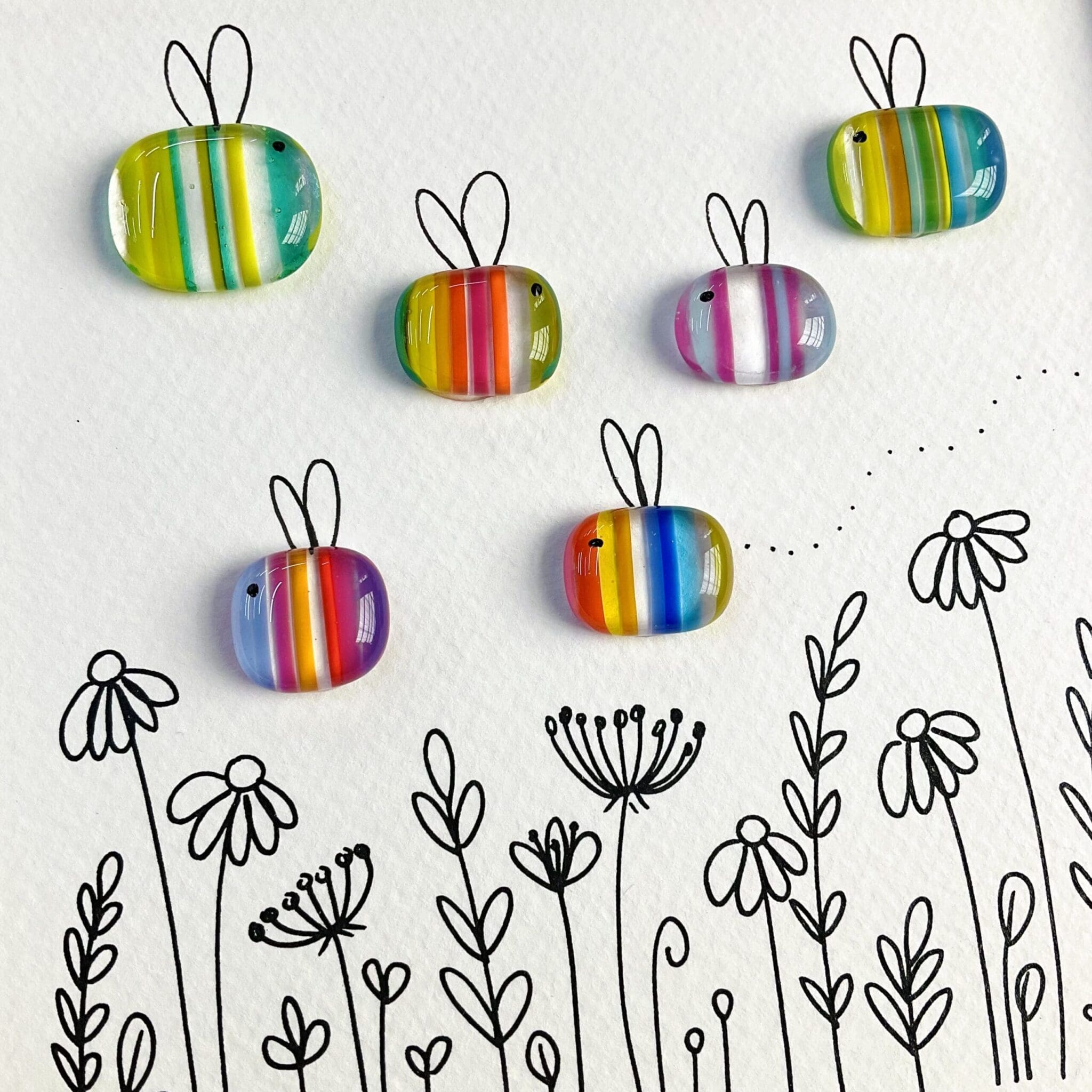 Sweet Bees - Pastels - Image 11