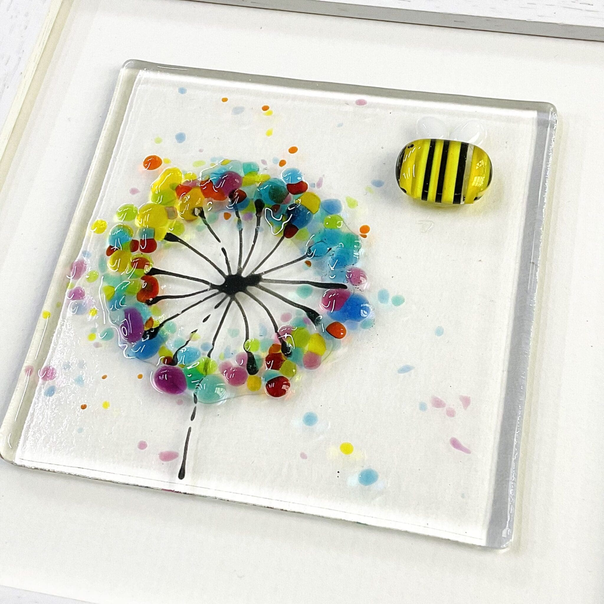 Bee On The Brightside - Image 9